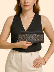 Ranch Bloom Slimline Zippy Wallet LB0XD025