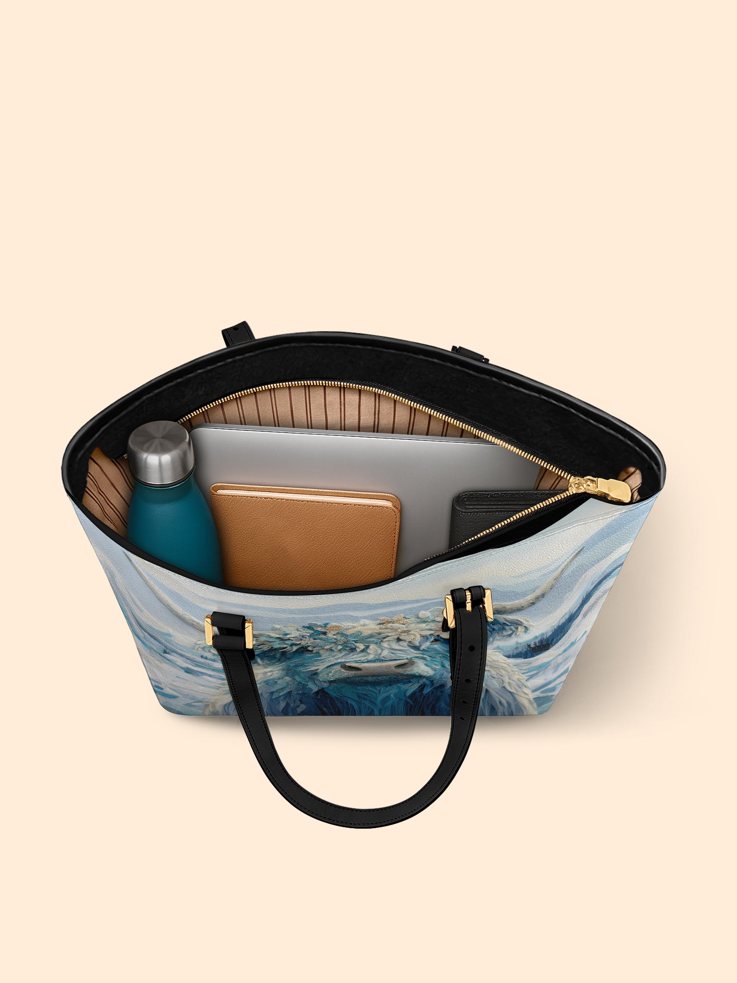 Snowy Highland Sleek Leather Tote LB0TD003