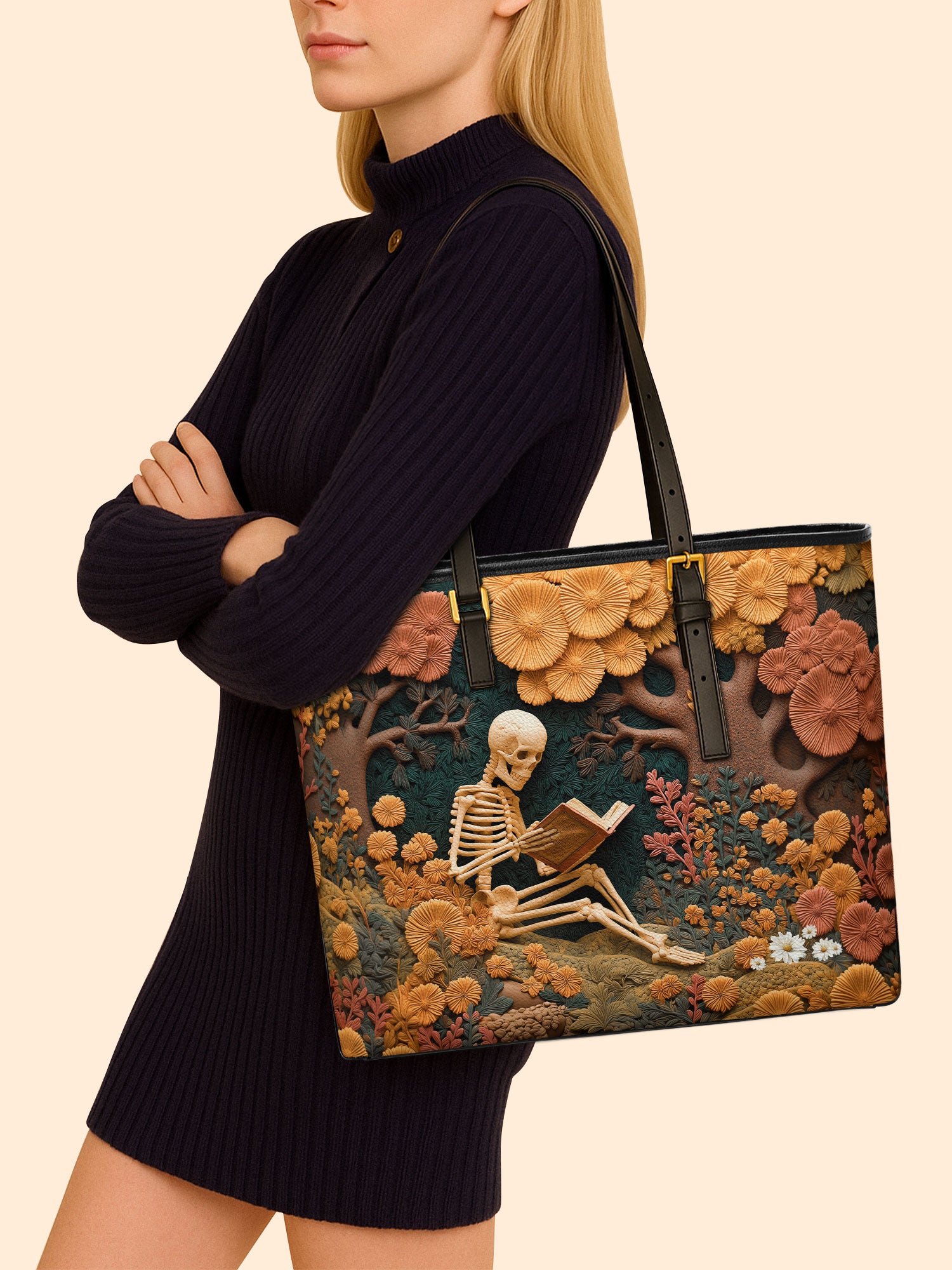 Eternal Chapter Sleek Leather Tote LB0TD025