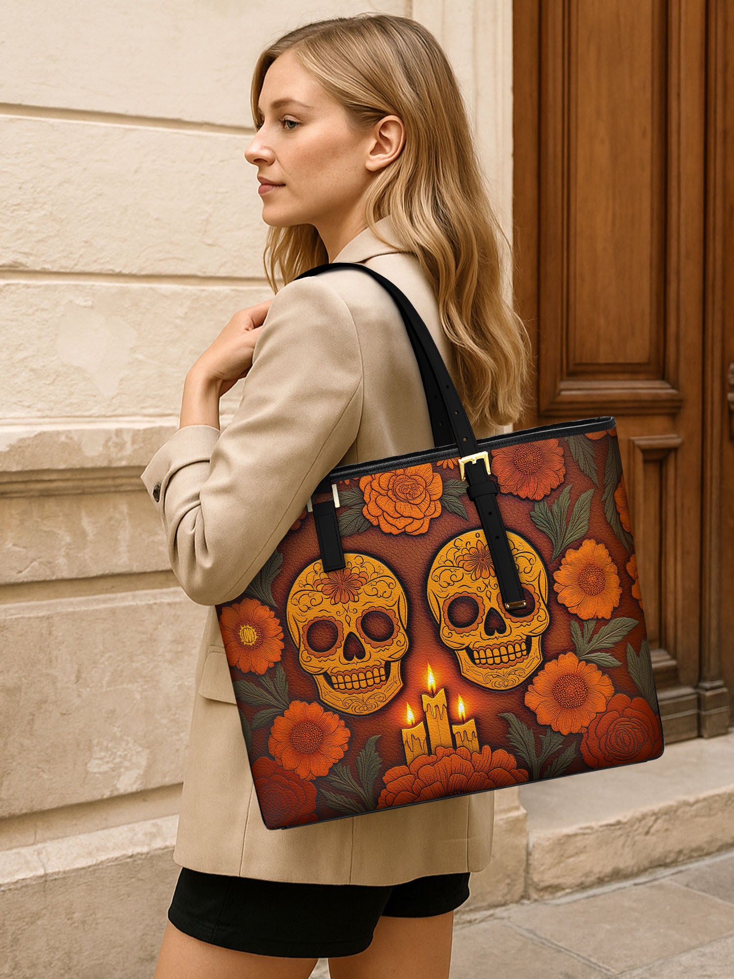 Eternal Glow Sleek Leather Tote LB0TD021