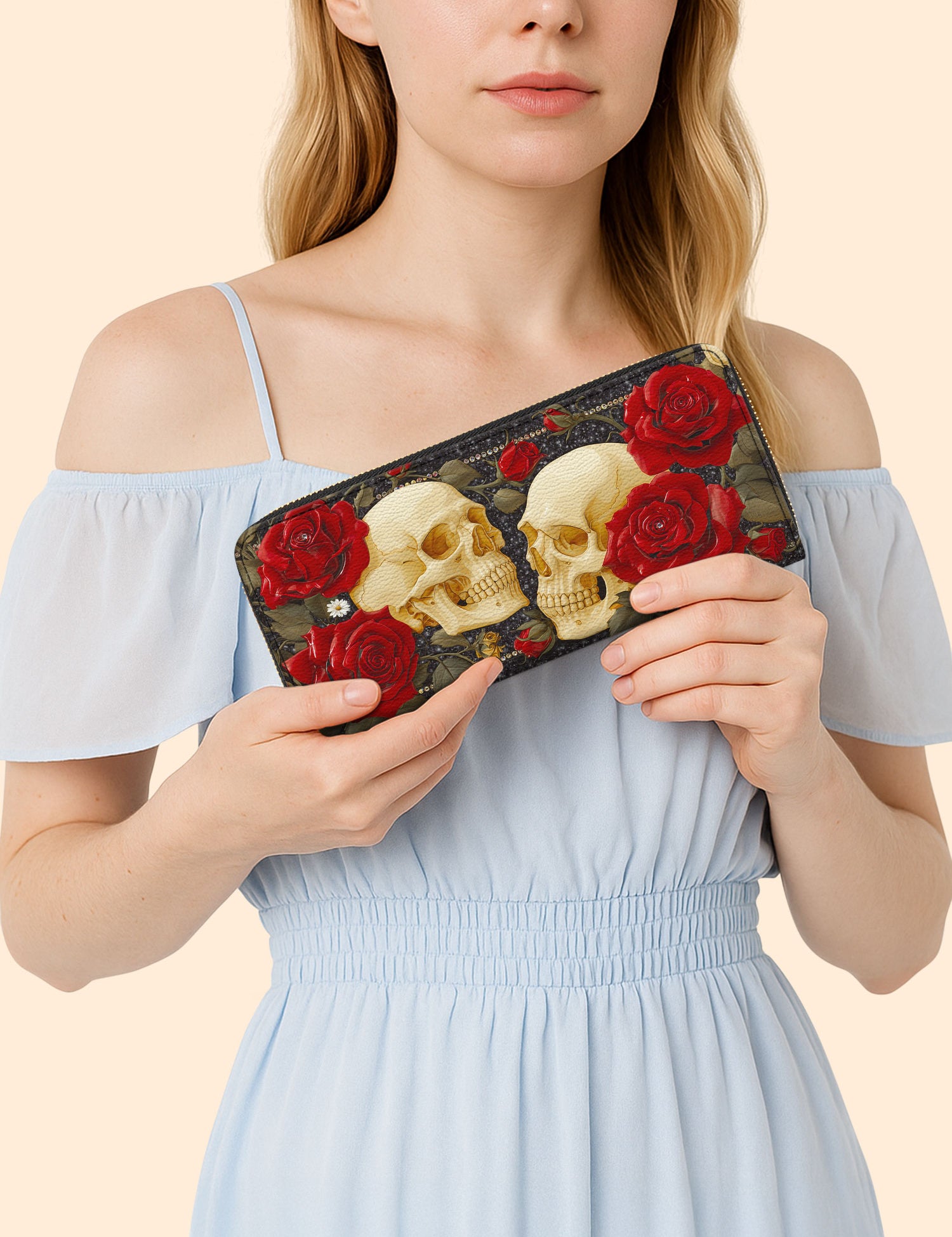 20250724_Slim-Wallet_SKULL_Enchanted-Bone_ARND135_ADSG122_Mockup_Focus_3.jpg